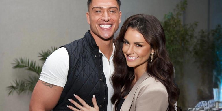 emilia dides y sammis reyes