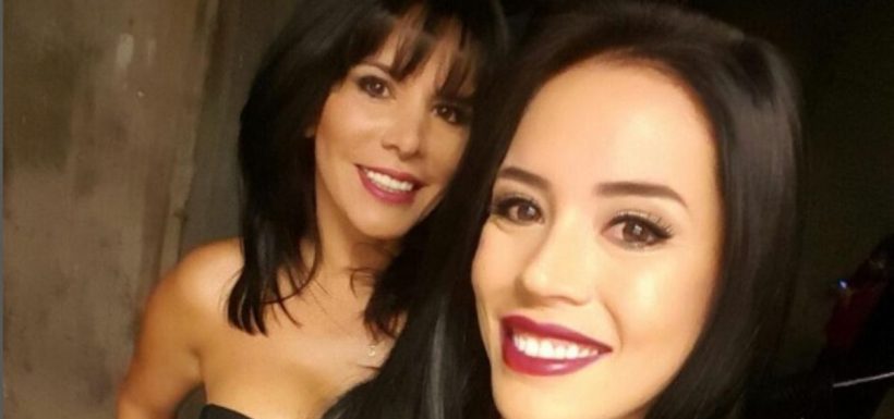 Anita Alvarado, Angie Alvarado