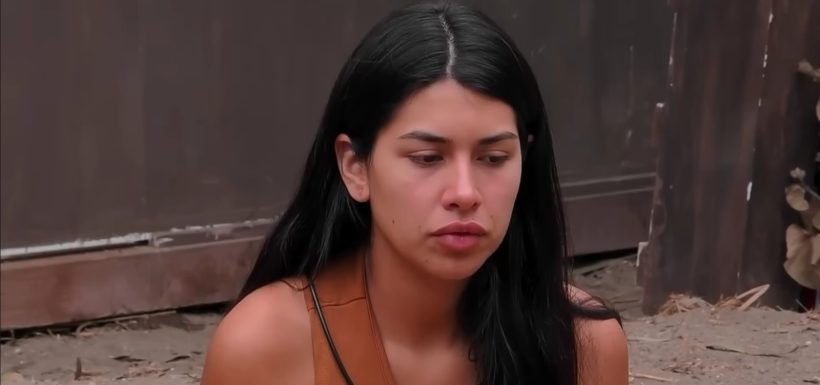 Eskarcita, Mundos opuestos, Scarlette Gálvez