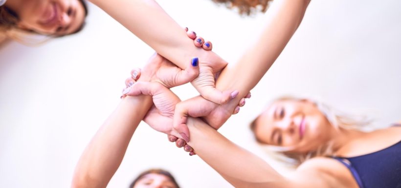 Cuando cuidarse queda al final: El costo invisible de la maternidad y la vida multitarea