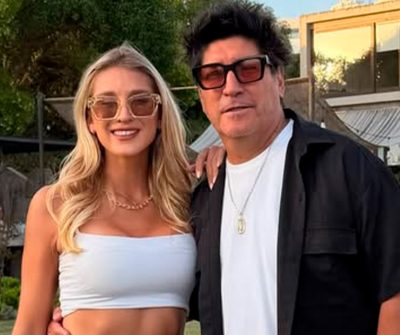 Blu Dumay, Iván Zamorano